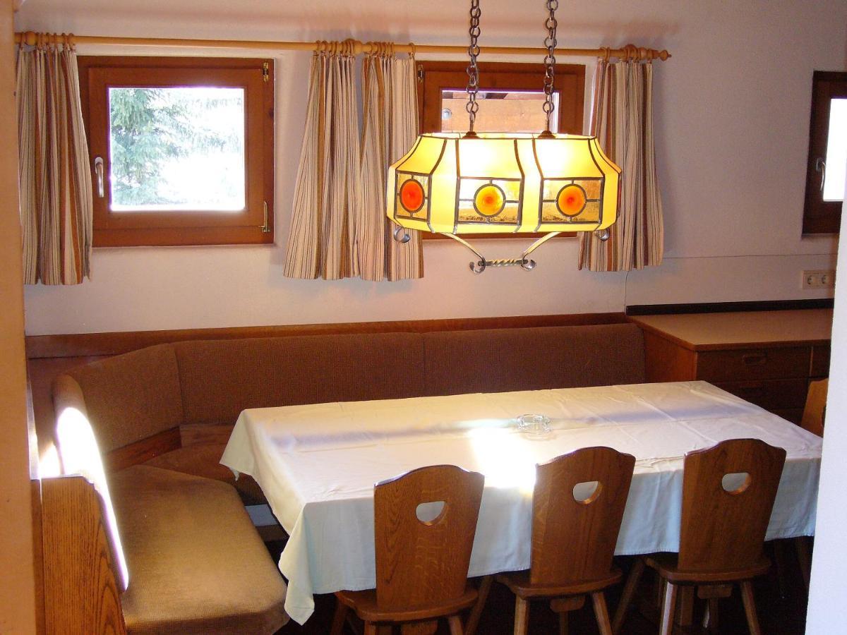 Residence Silvester Racines Bagian luar foto