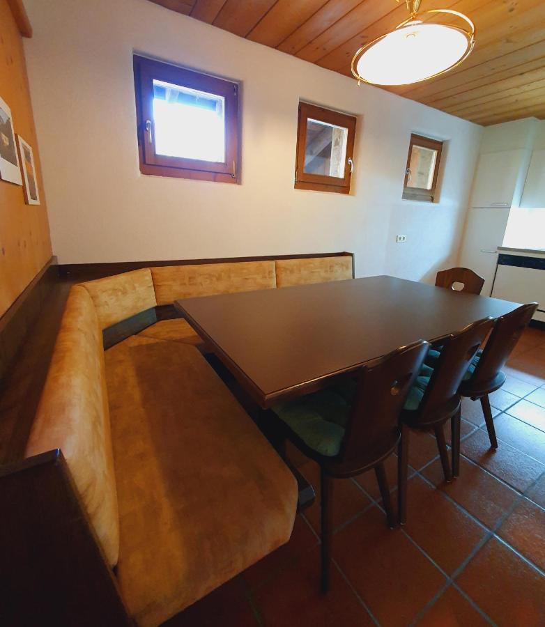 Residence Silvester Racines Bagian luar foto