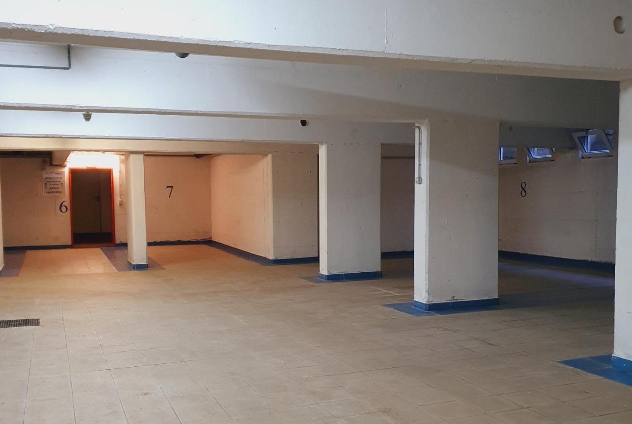 Residence Silvester Racines Bagian luar foto